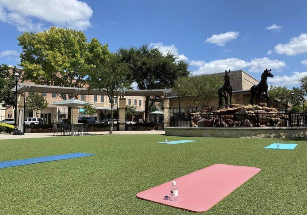 LaCenterra at Cinco Ranch | Texas Artificial Grass Project | SYNLawn