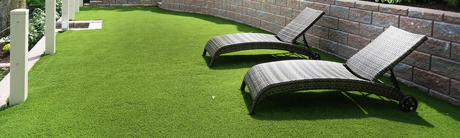 Residential relaxation area with artificial grass from SYNLawn