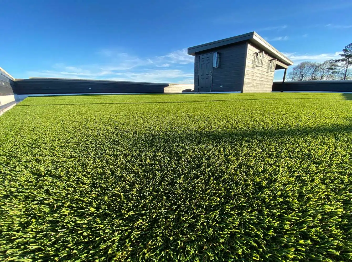 artificial turf rooftop installation